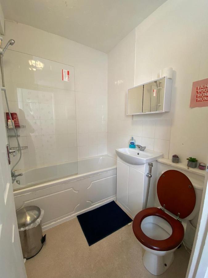 Apartamento Radanks House - Fratton Portsmouth Exterior foto