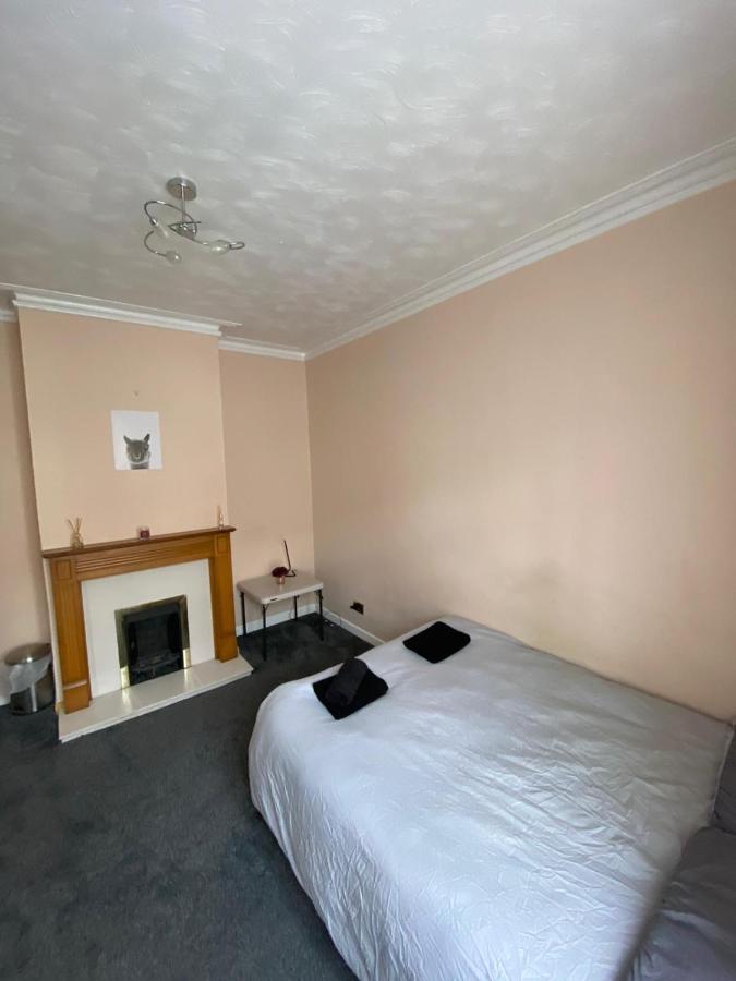 Apartamento Radanks House - Fratton Portsmouth Exterior foto